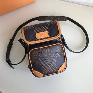 Pearl Street Bags