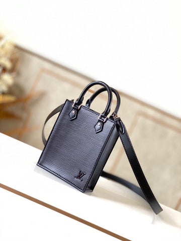 Pearl Street Bags