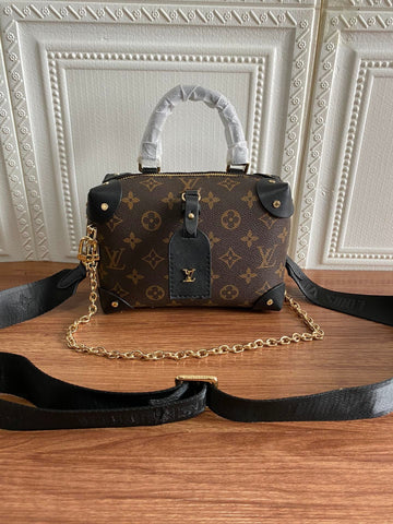 Pearl Street Bags