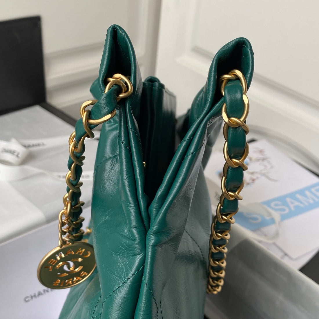 Chanel - Luxury Bag - CHL - 984
