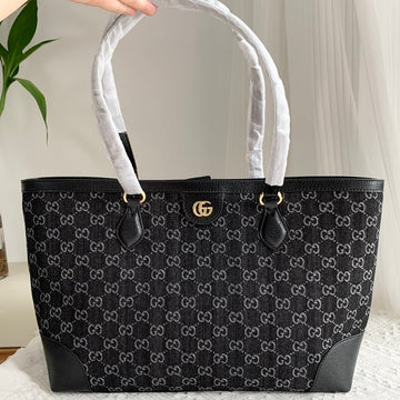 Pearl Street Bags