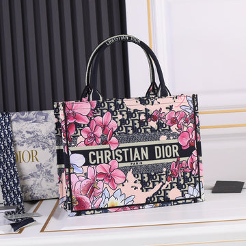 Pearl Street Bags
