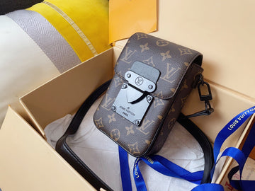Pearl Street Bags