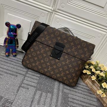 Pearl Street Bags