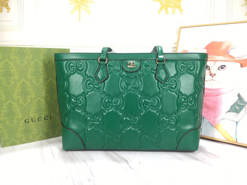 Pearl Street Bags