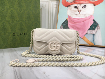 Pearl Street Bags