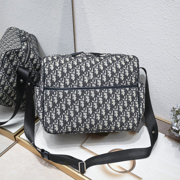 Pearl Street Bags