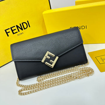 Pearl Street Bags