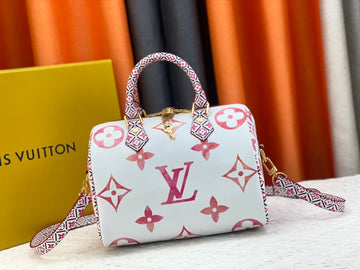 Pearl Street Bags