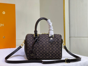 Pearl Street Bags