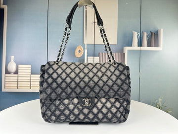 Pearl Street Bags