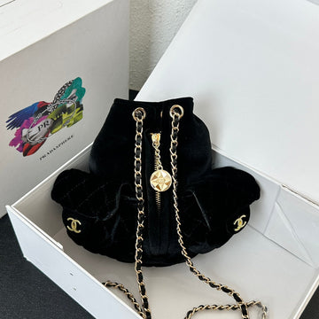 Pearl Street Bags