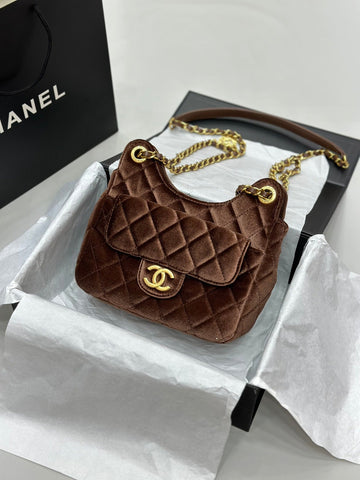 Pearl Street Bags