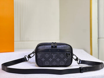 Pearl Street Bags
