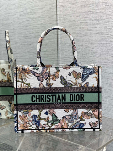 Pearl Street Bags