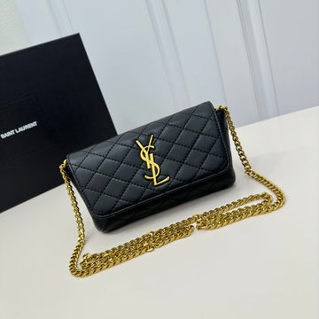 Pearl Street Bags