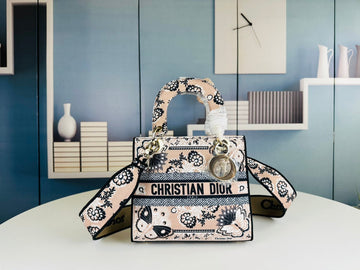 Pearl Street Bags