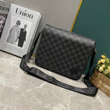 Pearl Street Bags