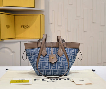 Elite Carryalls
