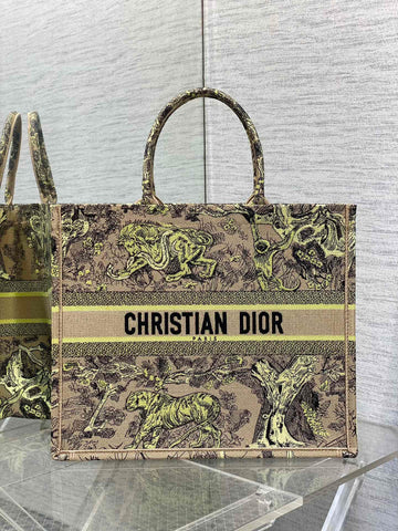 Elite Carryalls