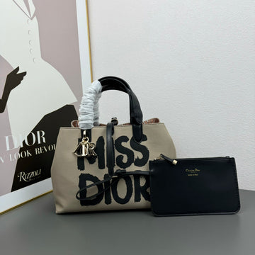 Elite Carryalls