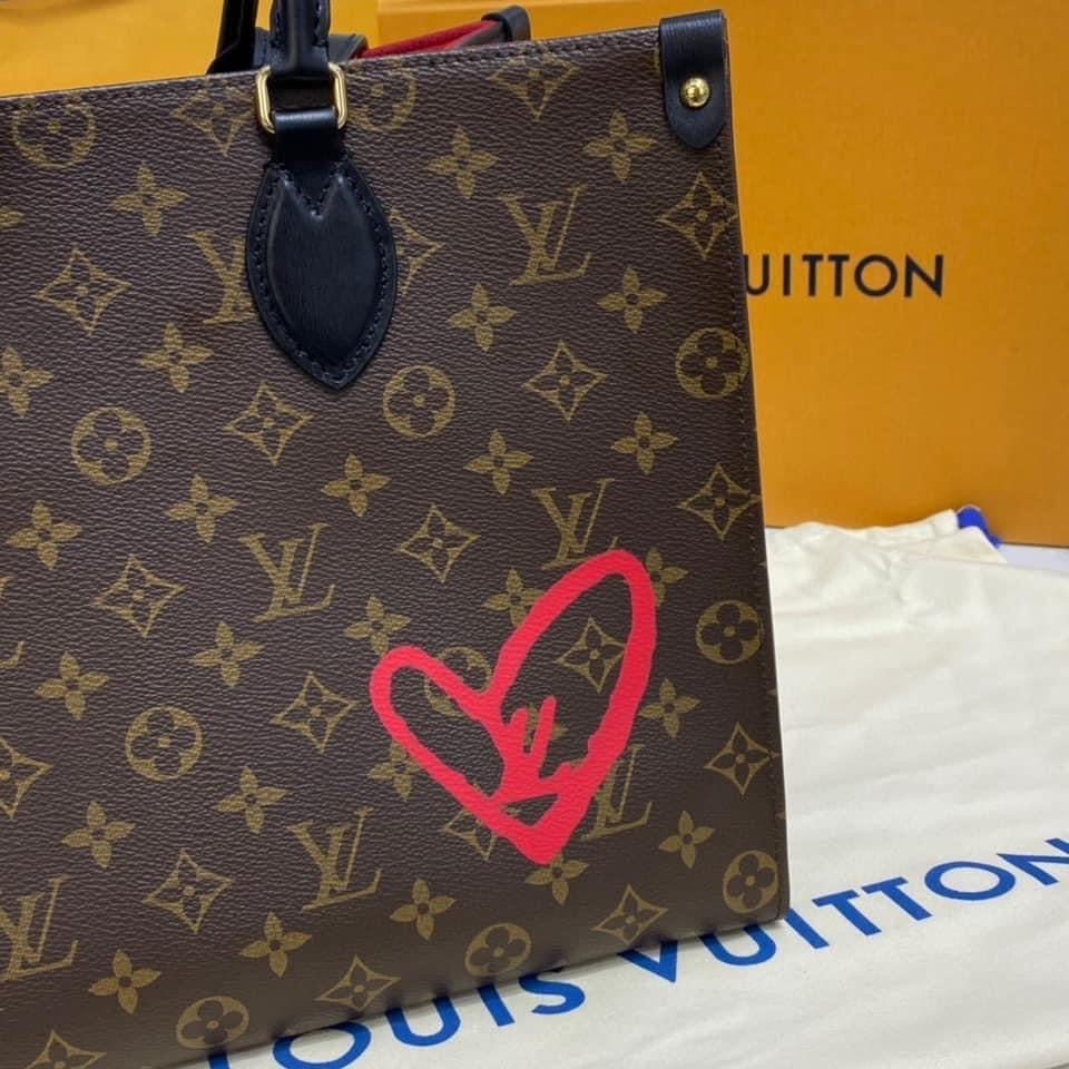 Louis Vuitton OnTheGo MM Bag