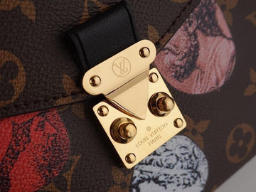 Louis Vuitton Pochette Metis bag