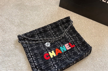 New  Chanel woman shoulder handbag