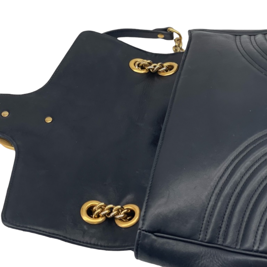 Gucci Medium GG Marmont Bag CalBNkin Black GHW