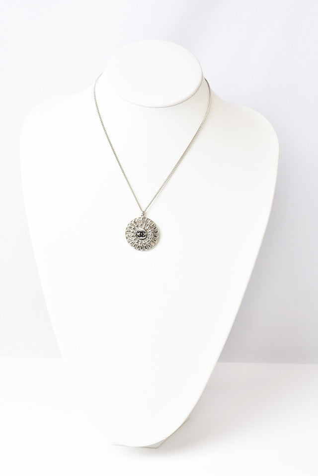 Chanel Metal Necklace Pendant Chain Circle Motif CC Silver