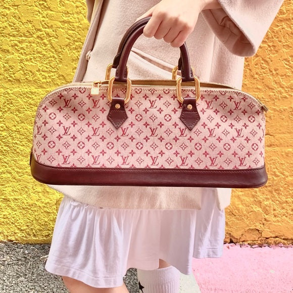 LOUIS VUITTON  red Alma Long Handbag
