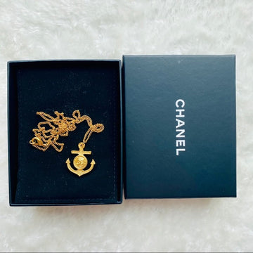 CHANEL anchor pendant necklace