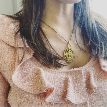 CHANEL  necklace pendant