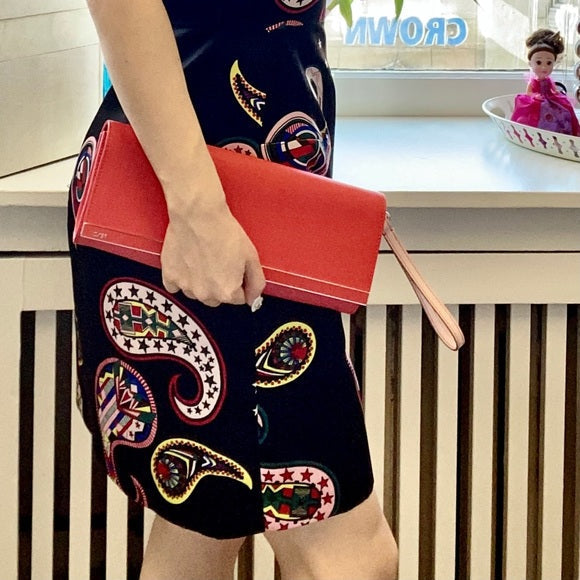 FENDI Grained Leather Clutch Bag