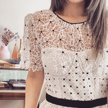 SELF-PORTRAIT White lace dress