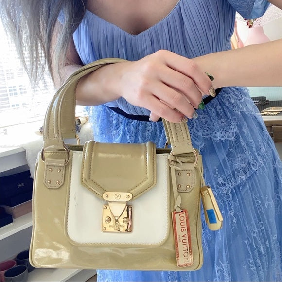 LOUIS VUITTON   mini bag TWS