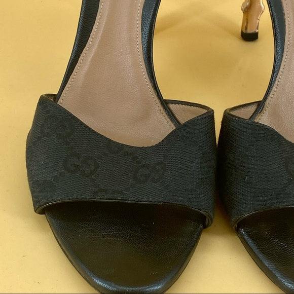 GUCCI classic monogram sandals Size 35
