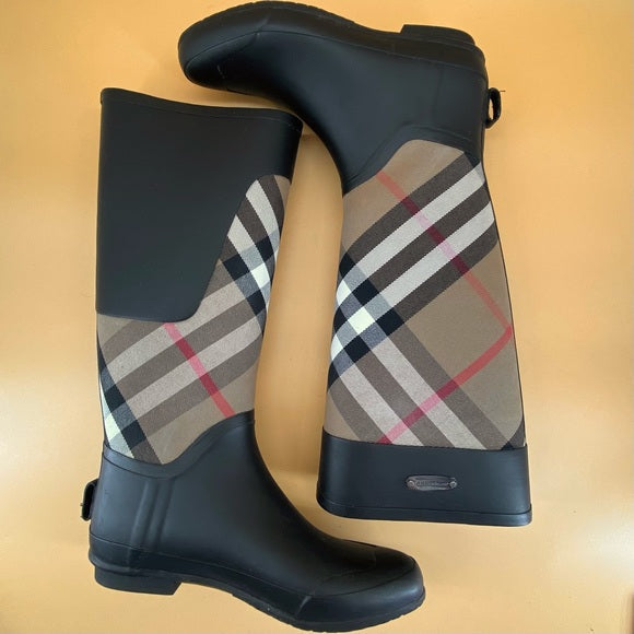BURBERRY classic rain boots