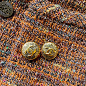 CHANEL  Rare earrings