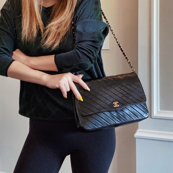 CHANEL  24k gold lambskin shoulder bag
