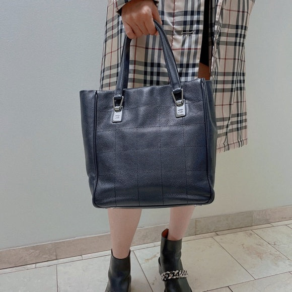 CHANEL  chocolate bar leather tote TWS pop