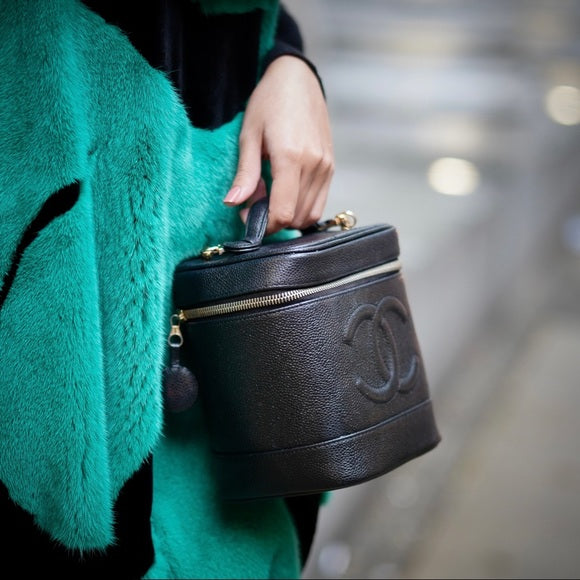 CHANEL  2002-2003 CC vanity bag