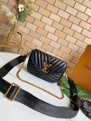 Pearl Street Bags