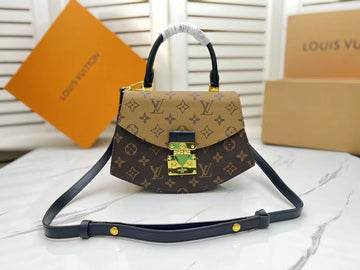 Pearl Street Bags