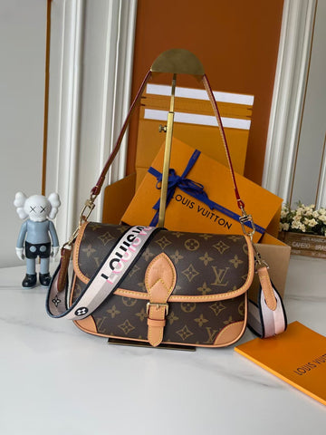 Elite Carryalls