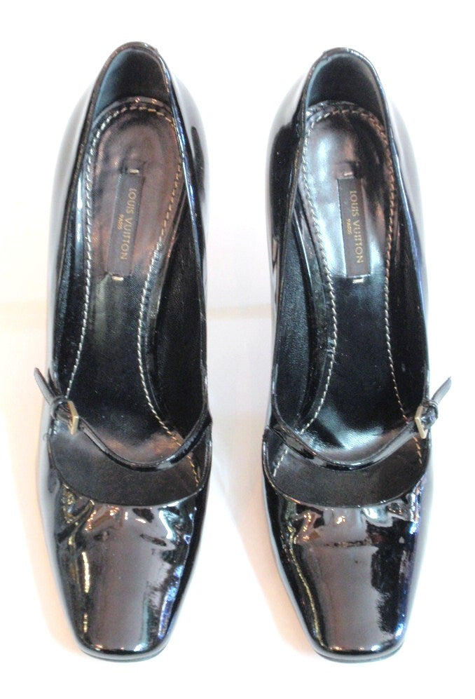 LOUIS VUITTON Slick Black  Leather Square Toe Cut Out Buckle Vamp Heel