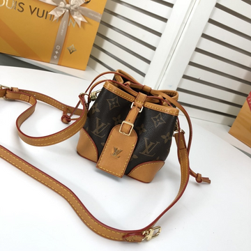 Pearl Street Bags