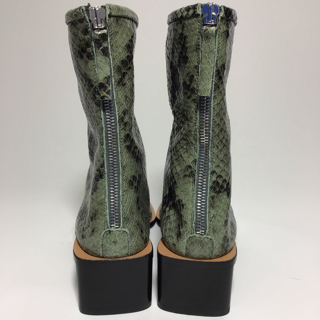 Acne Studios Bertine Green Snake Print Ankle Boot Sz 37 (7)