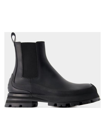WANDER ANKLE BOOTS