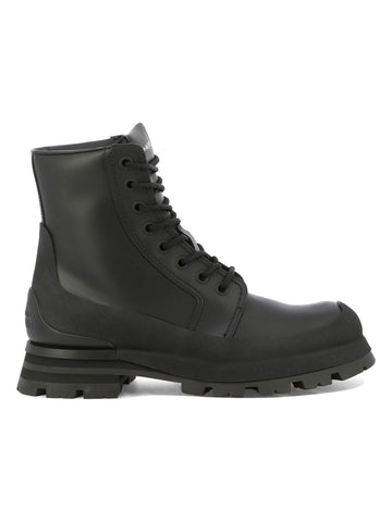 "WANDER" LACE-UP BOOTS